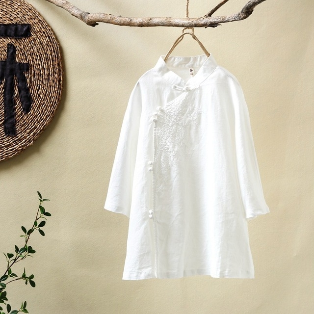 

2 PCS Art Retro Stand Collar Plate Buckle Diagonal Embroidery Seven Point Sleeve Women Shirt, Size:One Size(White)