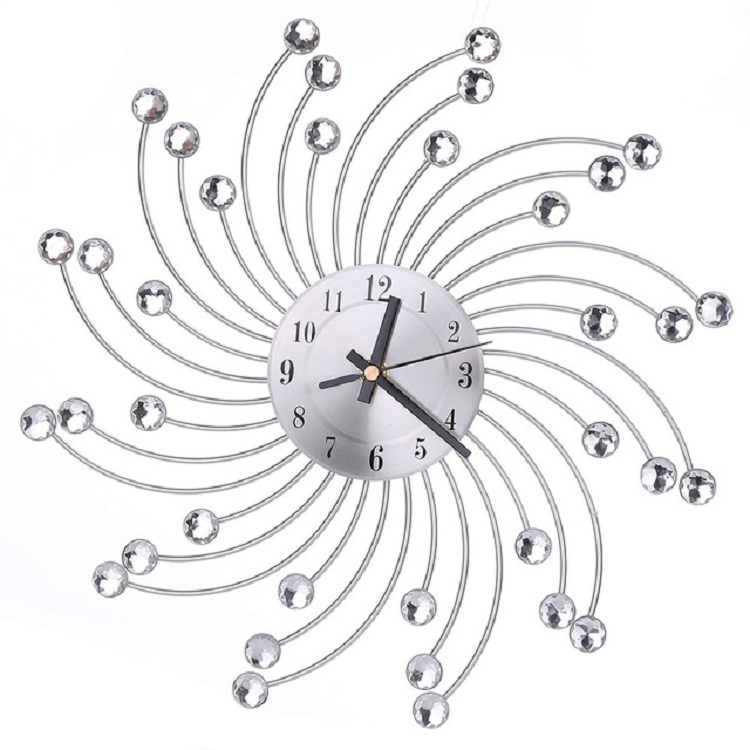 

Wrought Iron Crystal Wall Clock Mute Metal Wall Clock for Living Room Bedroom(Silver)