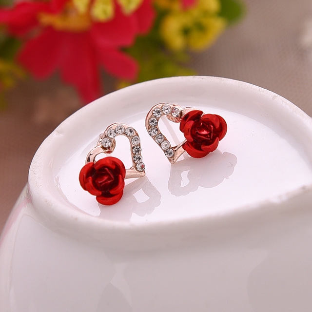 

Women Heart-shaped Red Rose Flower Rhinestones Stud Earrings(Red)