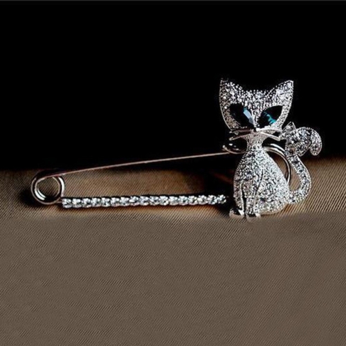 

2 PCS Cute Green-Eyed Kitten With Drill Brooch(Silver)