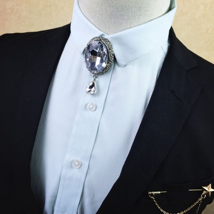 

Metal Mosaic Diamond Bow Tie for Men(13 White Diamonds)