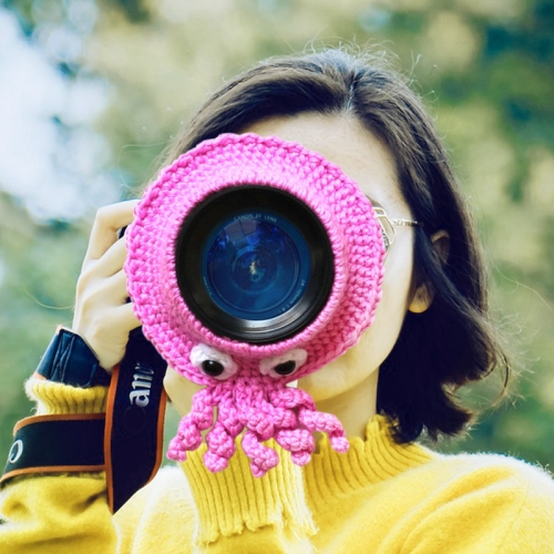 

Hand-knitted Wool Camera Lens Animal Decoration Ring Baby Photo Guide Props(Pink Octopus)