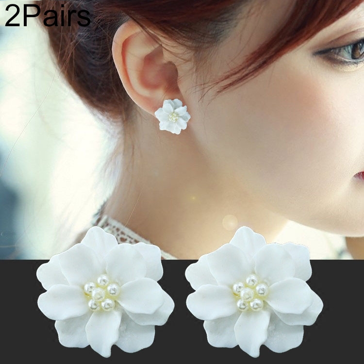 

2 PCS Lovely white Flower Pearl Pendant Circle Earrings