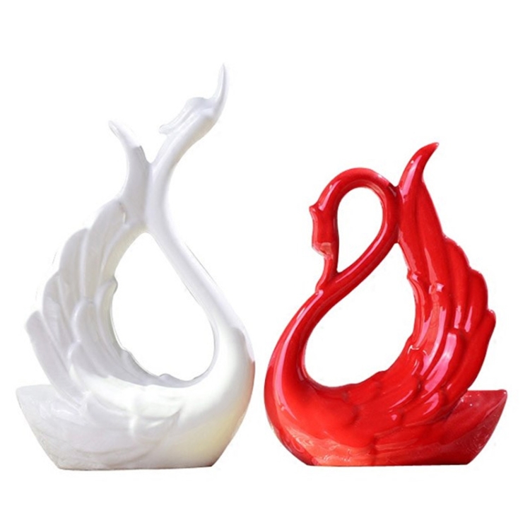 

2 PCS Feather Swan Ceramic Animal Ornaments Couple Home Living Room Decoration