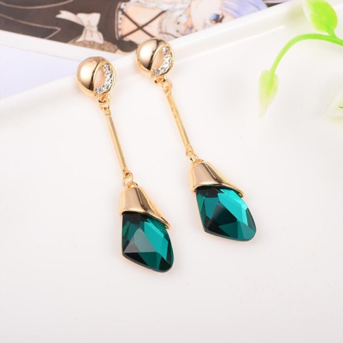 

Women Fashion Crystal Clip Earrings(Green)