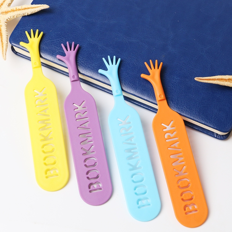 

2 PCS HELP ME Pattern Creative Plastic Bookmark School Supplies Student Stationery, Random Color Delivery