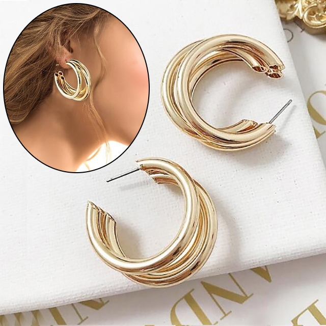 

Trendy Round Small Hoop Smooth Earrings Simple Style Charm Earings For Women(golden)