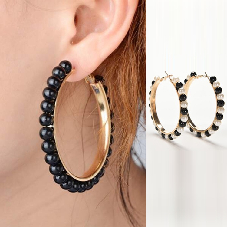 

1 Pair Girls Hoop Pearl Earring With Big Circle(Black and White)