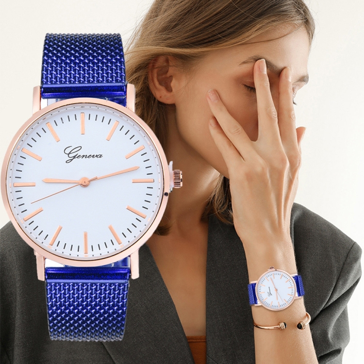 

Quartz Silicone Wristband Watch for Women(Blue)
