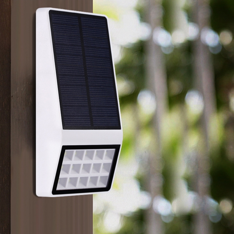 

15 LEDs Light Control Outdoor IP65 Waterproof Solar Powered Garden LED Wall Lamp(White )
