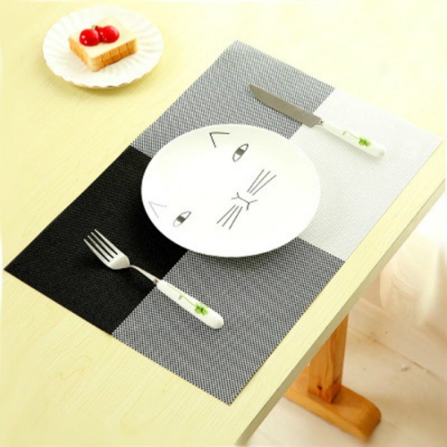 

2 PCS PVC Dining Table Placemat Europe Style Kitchen Tool Tableware Pad Coaster Coffee Tea Place Mat(Black)