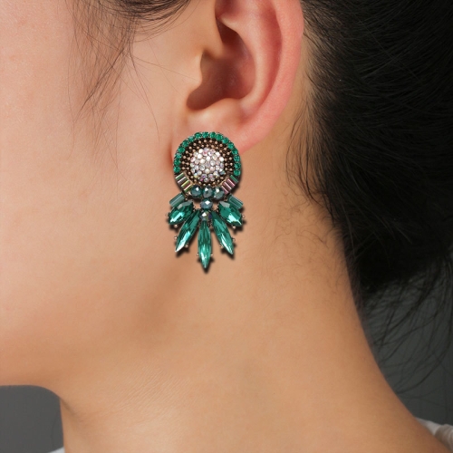 

Wedding Colorful Charm Earrings Women Female Fashion Shiny Jewelry Statement Stud Earrings(Green)