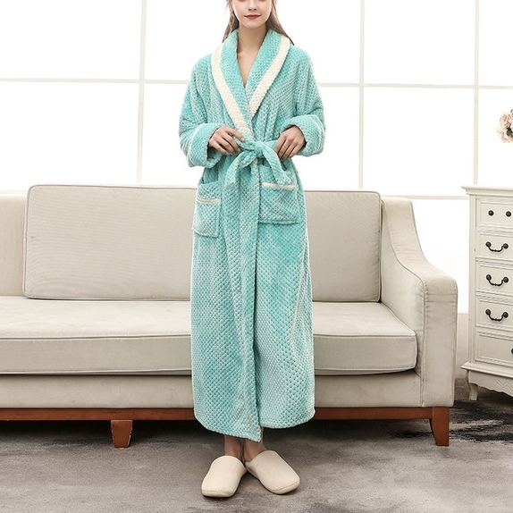 

Female Couple Models Thick Warm Long Paragraph Large Size Terry Cloth Bathrobe, Size:M(Bean Green)