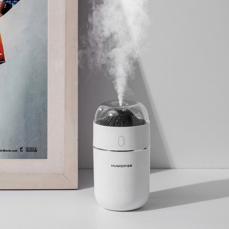 

Small Volcano Shape Air Humidifier Mini USB Car Household Mute Spray Humidifier(White)