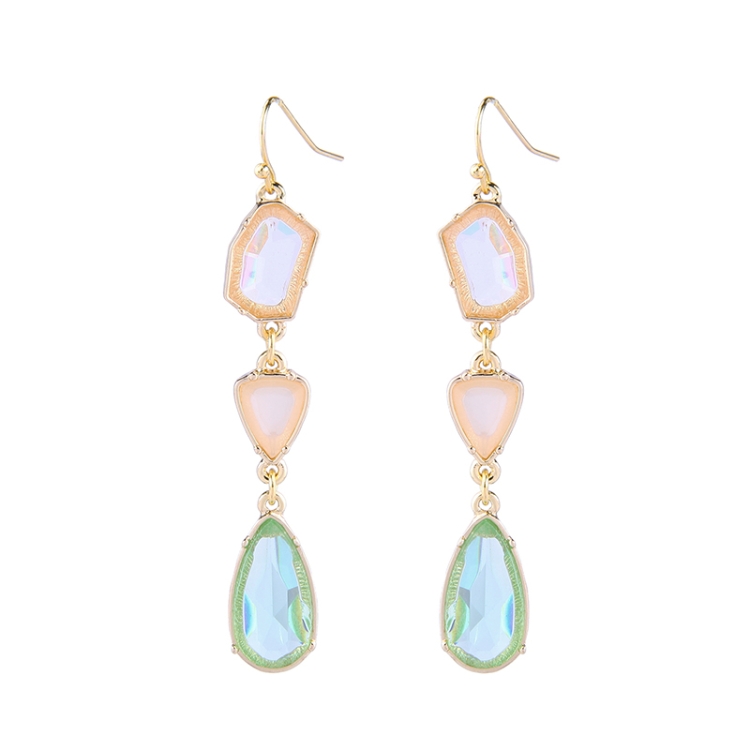 

Fashion Simple Crystal Waterdrop Shape Earring for Women
