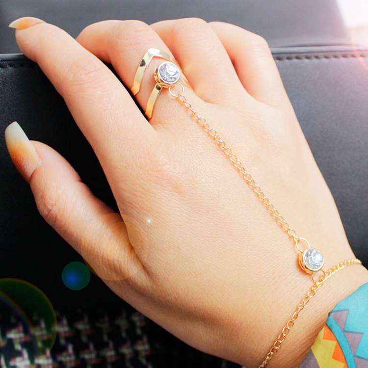

Individuality Fashion Diamond Hollow Geometric Ring Bracelet