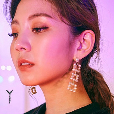 

Fashion Simple Square Simulated Pearl Long Earrings For Women