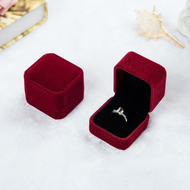 

3 PCS Wedding Jewelry Accessories Squre Velvet Jewelry Box Jewelry Display Case Gift Boxes Ring Earrings Box(Jujube red)