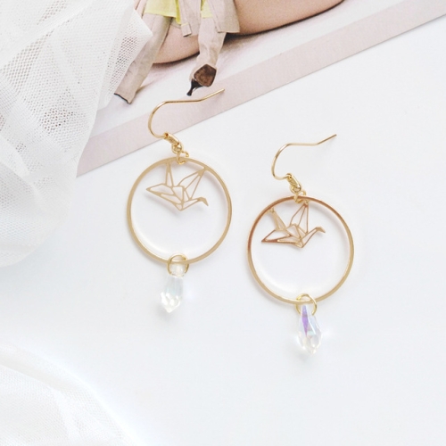 

Creative Geometric Round Thousand Paper Crane Shape Crystal Earrings for Women(Stud Earring)