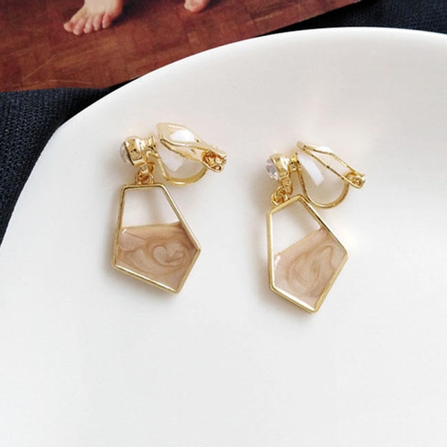 

Fashion Crystal Earrings Female Simple Irregular Geometry Stud Earrings(Khaki Clip Earring)