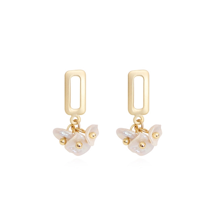 

925 Sterling Silver Pin Pearl Geometric Hollow Metal Stud Earrings for Women Jewelry