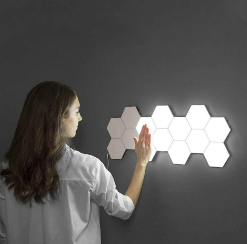 

Touch-sensitive Honeycomb Quantum Lamp Assembly Combination Background Aisle Wall Lamp, Color:9pcs White Light Including Power Supply(UK Plug)