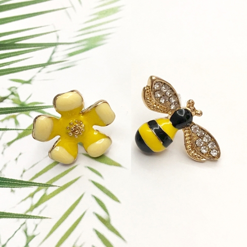 

Cute Asymmetric Flower Bee Elf Earrings Jewelry For Women