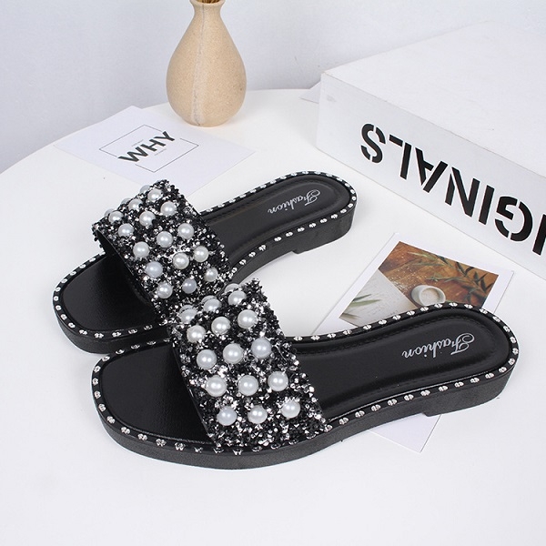

Rhinestone Word Wear Non-Slip Beach Slippers, Shoe Size:38(Black)