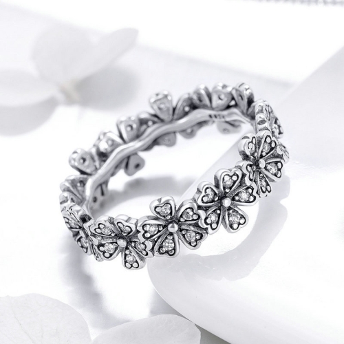 

Simple Silver Sparkle Daisy Floral Diamond Ring for Women Size: 7