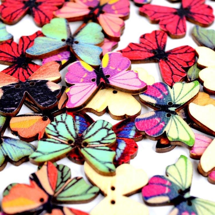 

50 in 1 Vintage Environmentally Friendly Hand-painted Wooden Butterfly Shape Button, Random Style Delivery, Size:28mm
