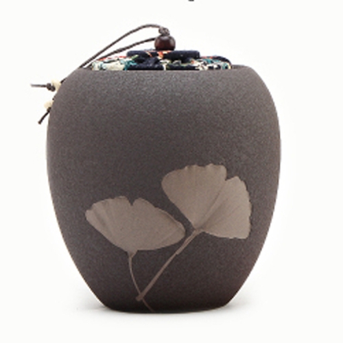 

Elegant Creative Stoneware Black Tea Green Tea Teapot Sealed Piggy Bank(Brown )