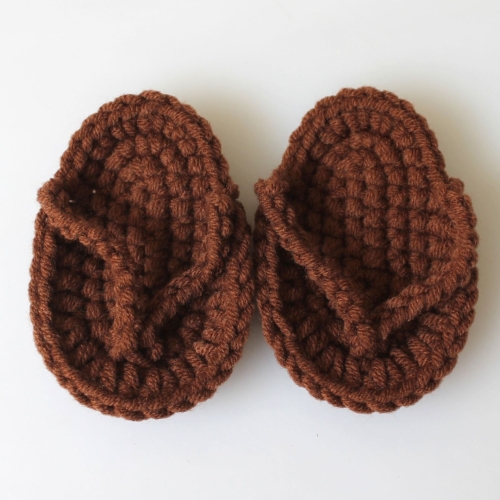 

Newborn Babies Photography Props Mini Crocheted Small Slippers, Size: Newborn Size( Brown )