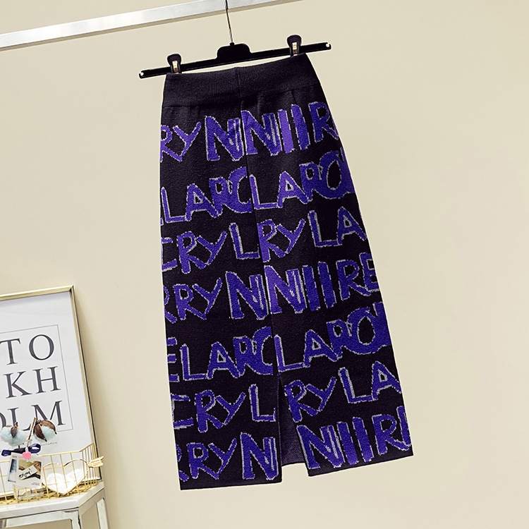 

Autumn and Winter Letter Print Bag Hip Knit Skirt, Size: One Size( Black Skirt Blue Letters)