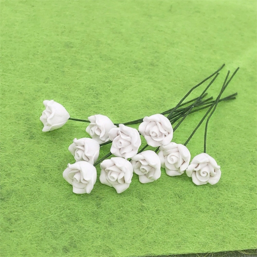 

10 PCS 1:12 Mini Doll House Garden Bedroom Scene Decoration Roses(White )