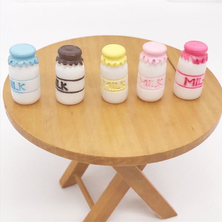 

3 PCS 1:12 Mini Doll House Pocket Furniture Ornaments Simulation Milk Bottle, Random Color Delivery