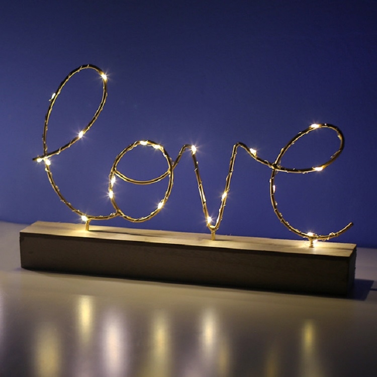 

LED Little Night Light Bedroom Bedside Wrought Iron Wooden Home Decoration Birthday Gift(Letter Love)