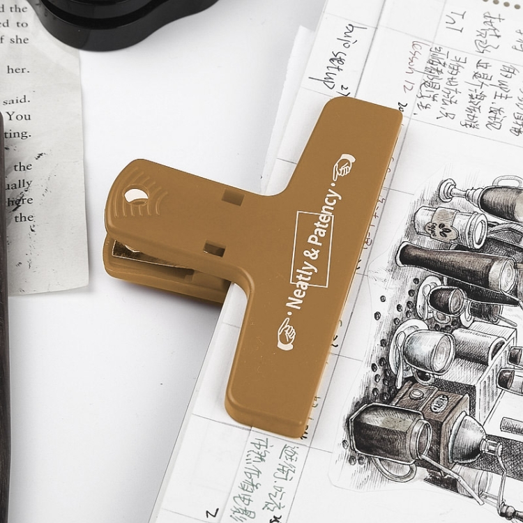 

Hand Account Clip Retro Color Plastic Clip Paper Clip Brown(Neatly Patency)