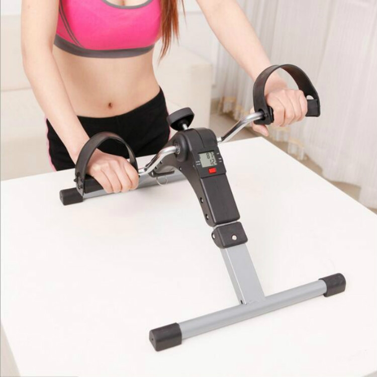 

Multi-functional Fitness Equipment Stepper Fitness Bike Rehabilitation Training Machine(Black)