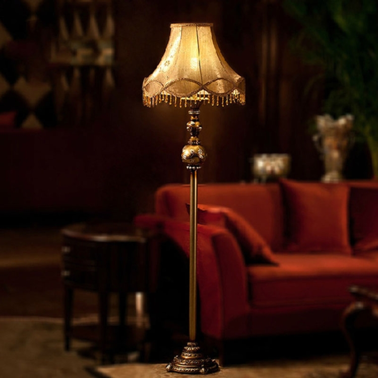 

Classical Palace Bedroom Bedside Decoration Cloth Vertical Table Lamp Retro Floor Lamp