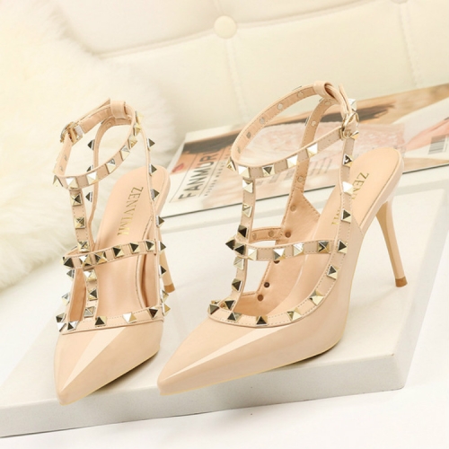 

Pointed Stiletto Rivets Shallow Mouth High Heels, Shoes Size:38(Nude)
