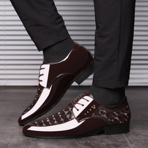 

Leather Shoes Men Breathable Formal Dress Shoes Luxury Business Wedding Flats Footwear, Size:38(Brown)