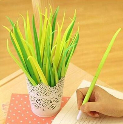 

6 PCS Creative Stationery Grass Shape Soft Gel Pen Office Decoration Pen, Written:0.5mm(Black)