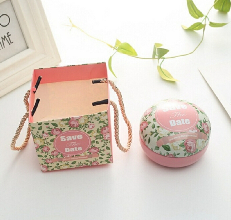 

Romantic Valentine Day Candy Box Flat Round Candy Box Jewelry Gift Bird Box Tote Home Garden Festive Party Supplies, Color:Pink(save)+tote bag