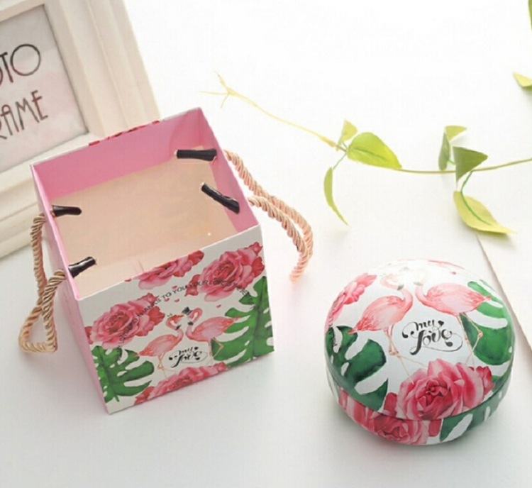 

Romantic Valentine Day Candy Box Flat Round Candy Box Jewelry Gift Bird Box Tote Home Garden Festive Party Supplies, Color:Flamingo+tote bag