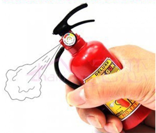 

5 PCS Fancy Creative Funny Whole Person Boring Toy Simulation Fire Extinguisher Water Spray Gun Water Toys(11*4*4cm)