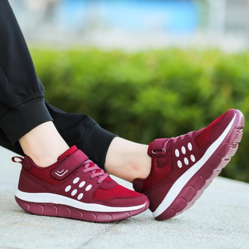 

Women Shoes With Cotton Warm Soft Bottom Non-Slip Sneakers, Size:37(Red)