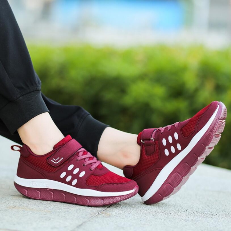 

Women Shoes With Cotton Warm Soft Bottom Non-Slip Sneakers, Size:41(Red)