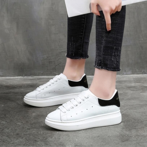

Women Shoes Leather Sponge Thick Platform Bottom Increased Breathable Sneakers, Size:37(Black White)