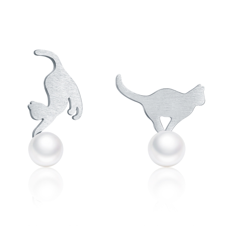 

Small Animal Jewelry Sterling Silver Pearl S925 Meow Earrings