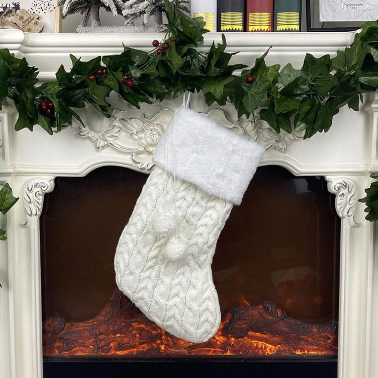 

Christmas Knitted Socks Gift Bag Ornament Supplies Pendant(White)
